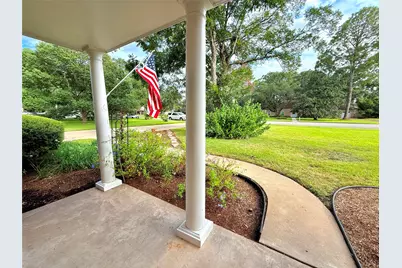 204 Hillcrest Drive, Alvin, TX 77511 - Photo 39