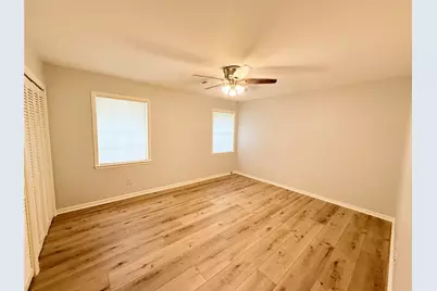 204 Hillcrest Drive, Alvin, TX 77511 - Photo 21