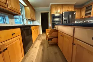 204 Hillcrest Dr, Alvin, TX 77511 - Photo 31