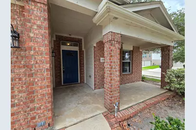 4702 Pin Oak Creek Lane, Kingwood, TX 77345 - Photo 5