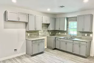 1785 S Byrd Ave, Shepherd, TX 77371 - Photo 5
