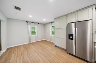 13373 Southshore Dr, Conroe, TX 77304 - Photo 5