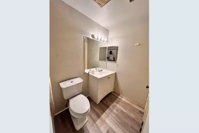 10661 Braes Bend Drive, Houston, TX 77071 - Photo 13