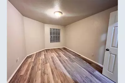 10661 Braes Bend Drive, Houston, TX 77071 - Photo 11