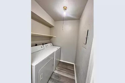 10661 Braes Bend Drive, Houston, TX 77071 - Photo 9