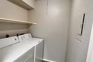 10661 Braes Bend Dr, Houston, TX 77071 - Photo 9