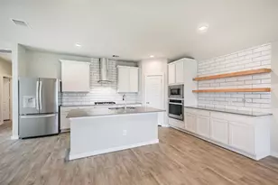 12534 Newport Arch Ln, Houston, TX 77047 - Photo 7