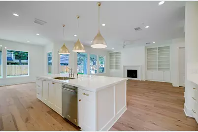 955 W 42nd Street, Houston, TX 77018 - Photo 9