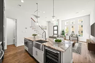 2409 Webster St, Houston, TX 77003 - Photo 9