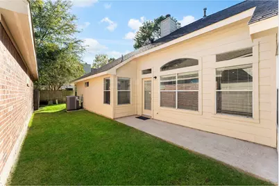 31 Auburn Path Drive, The Woodlands, TX 77382 - Photo 23