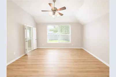 31 Auburn Path Drive, The Woodlands, TX 77382 - Photo 11