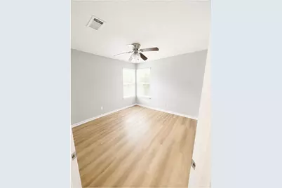 31 Auburn Path Drive, The Woodlands, TX 77382 - Photo 17
