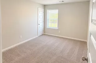 8114 Alpine Bearberry Dr, Houston, TX 77016 - Photo 17