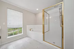 106 Breezy Point Pl, Spring, TX 77381 - Photo 33