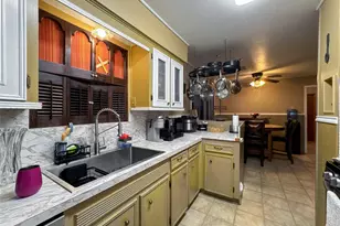 201 W 5th St, Deer Park, TX 77536 - Photo 35