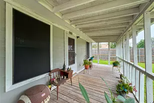 201 W 5th St, Deer Park, TX 77536 - Photo 15