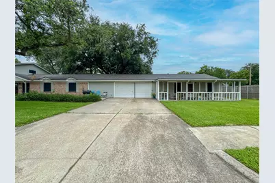 201 W 5th Street, Deer Park, TX 77536 - Photo 1