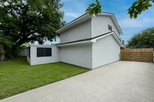 201 W 5th St, Deer Park, TX 77536 - Photo 7