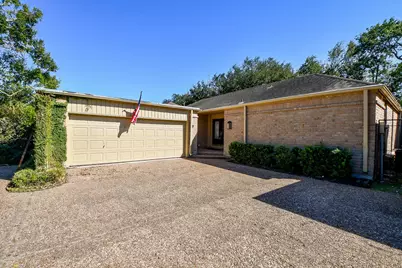 2930 Country Club Blvd Boulevard, Sugar Land, TX 77478 - Photo 1