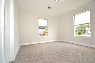 911 Whitaker Ave, Pasadena, TX 77506 - Photo 7