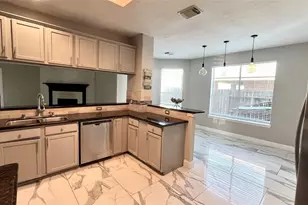14802 Belterraza Dr, Houston, TX 77083 - Photo 7
