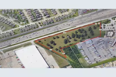000 Thompson, Baytown, TX 77521 - Photo 1