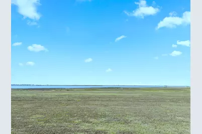 3220 Camp Hulen Drive, Palacios, TX 77465 - Photo 3