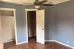 9422 Crestview Dr, Houston, TX 77078 - Photo 9