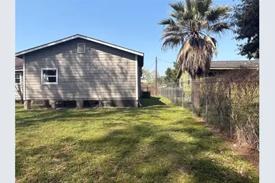 9422 Crestview Drive, Houston, TX 77078 - Photo 19