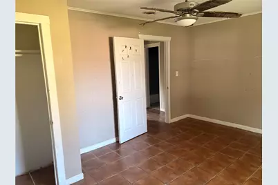 9422 Crestview Drive, Houston, TX 77078 - Photo 11