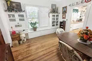 111 S Mill St, Flatonia, TX 78941 - Photo 5