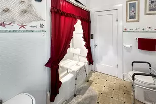 111 S Mill St, Flatonia, TX 78941 - Photo 13