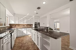 1007 Apache Falls Dr, Katy, TX 77450 - Photo 17