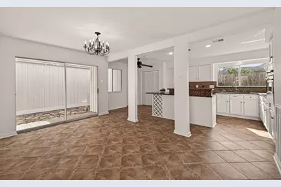 1007 Apache Falls Drive, Katy, TX 77450 - Photo 9