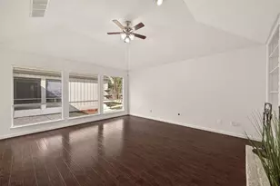 1007 Apache Falls Dr, Katy, TX 77450 - Photo 5