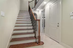 2419 Brazoria St, Houston, TX 77019 - Photo 5