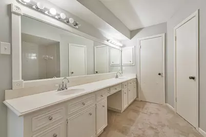 2022 Riverlawn Drive, Kingwood, TX 77339 - Photo 29