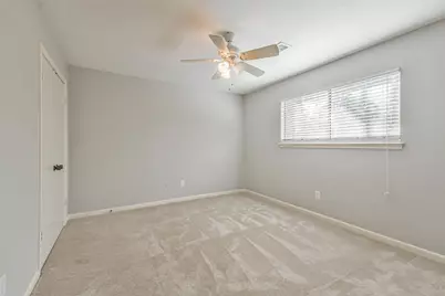 2022 Riverlawn Drive, Kingwood, TX 77339 - Photo 35