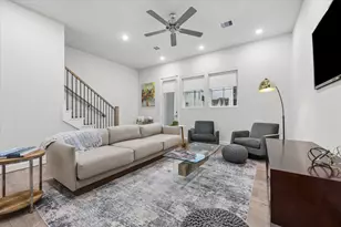 6332 Paddington Bnd Dr, Houston, TX 77008 - Photo 13