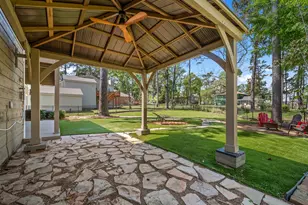 15211 Jamaica Dr, Willis, TX 77318 - Photo 41