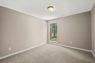 15211 Jamaica Dr, Willis, TX 77318 - Photo 27