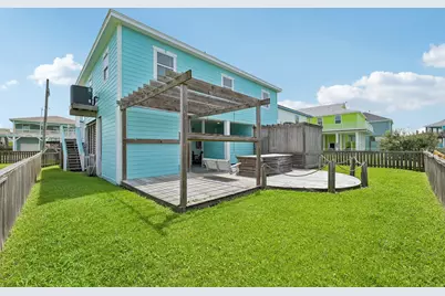 977 Bahama Drive, Crystal Beach, TX 77650 - Photo 27