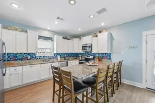 977 Bahama Dr, Crystal Beach, TX 77650 - Photo 11
