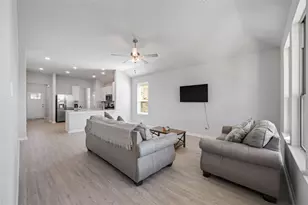 2503 Rose Quartz Dr, Texas City, TX 77591 - Photo 7