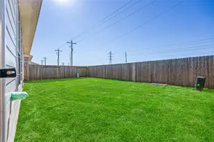 2503 Rose Quartz Dr, Texas City, TX 77591 - Photo 17