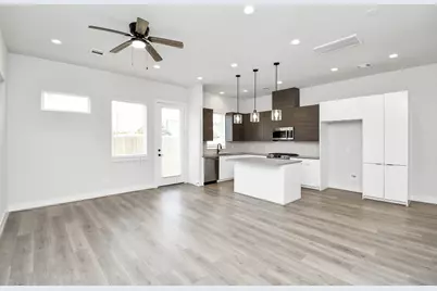 313 Charlock Street, Houston, TX 77022 - Photo 5