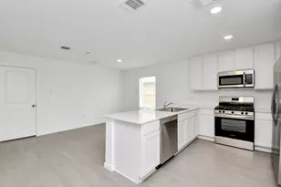 1507 Windrose Bnd, Angleton, TX 77515 - Photo 15