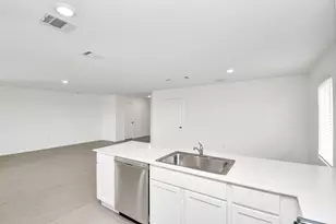 1507 Windrose Bnd, Angleton, TX 77515 - Photo 17