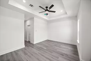 8209 Carver Rd, Houston, TX 77088 - Photo 21