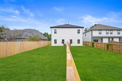 8209 Carver Road #A/B, Houston, TX 77088 - Photo 31